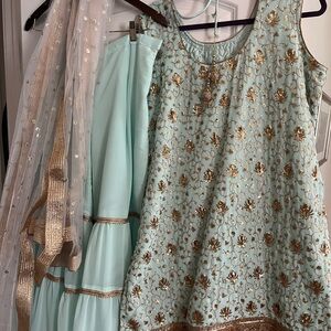 Green and Gold Sleeveless Scoop Neck Sundress for Weddings